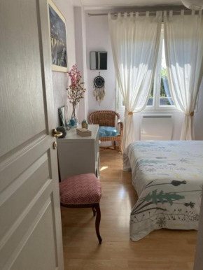 Chambre chez l'habitant au calme avec piscinne
